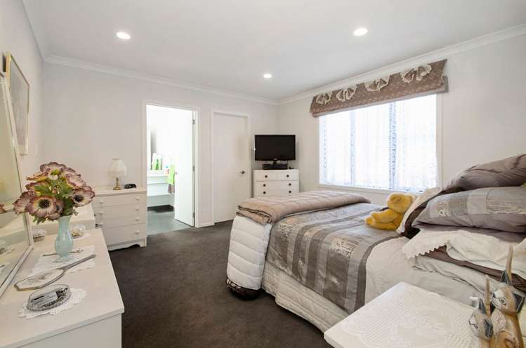 24 Reidy Place Pukekohe_8