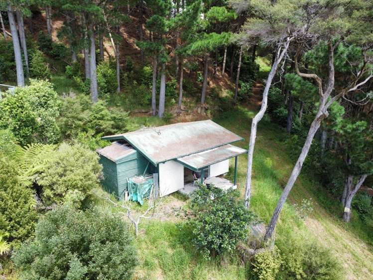 822 Te Waitere Road Taharoa_8