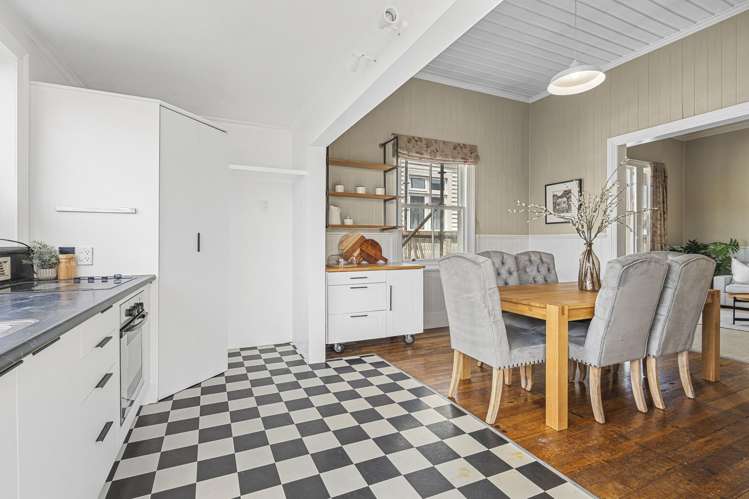 15 Morley Street New Plymouth Central_9