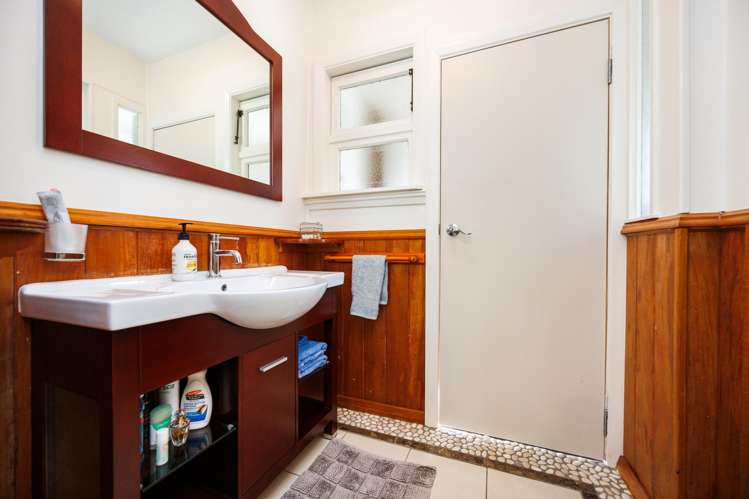 573 Napier Road Whakarongo_21