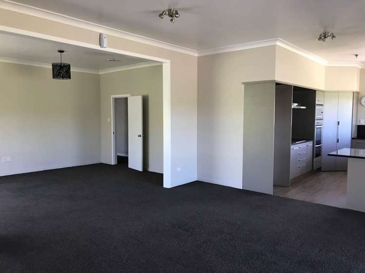 196 Burtt Road Paerata_13