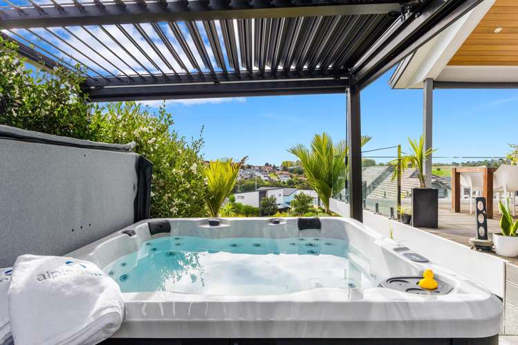 6 Discovery Drive Gulf Harbour_33