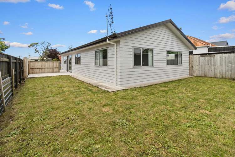 30 Wrantage Street Westown_1