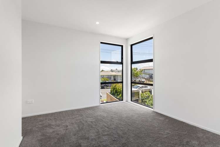 1/17 Henwood Road Mangere East_5