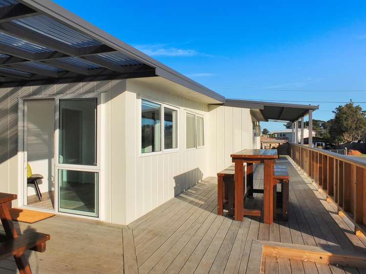 53 Pratt Avenue Foxton Beach_22