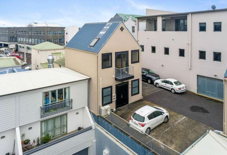 3a & 3b Korari Street_0