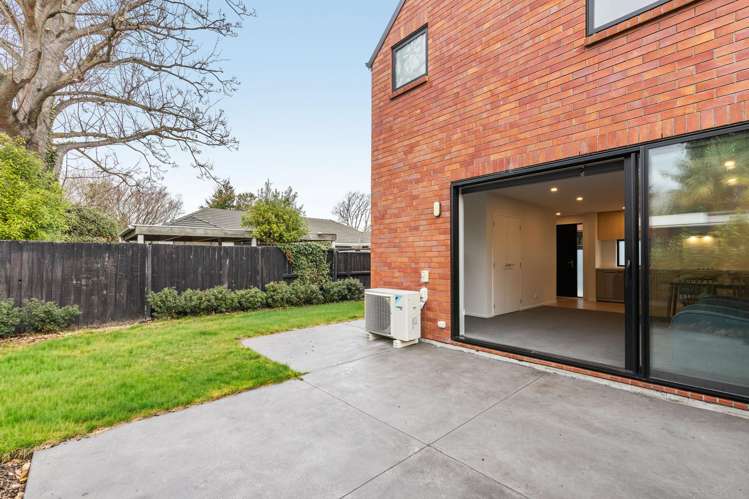 9/66 Innes Road_3