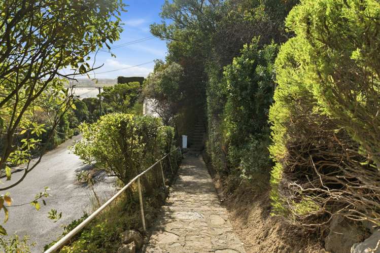 39 Te Awakura Terrace Mount Pleasant_50