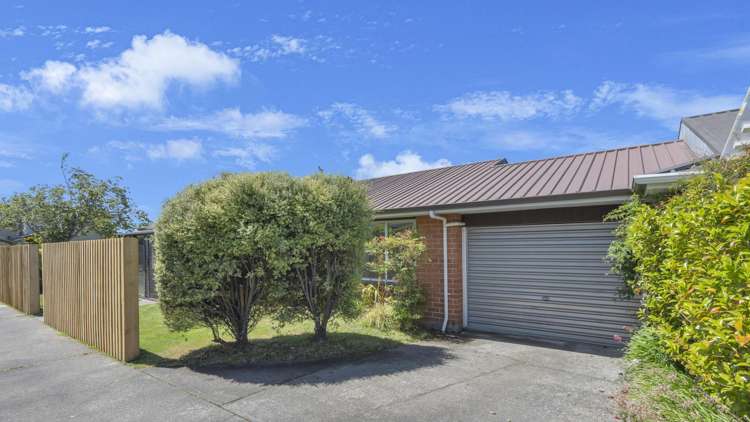 49A Ambleside Drive_2