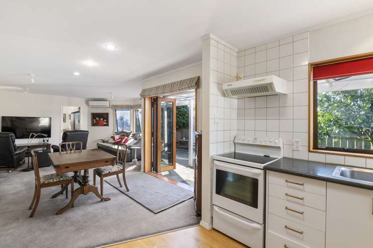 121 Hillcrest Road Raumati Beach_5