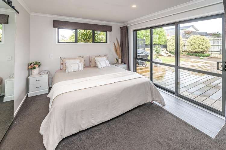 13 Magnolia Crescent Tawhero_17