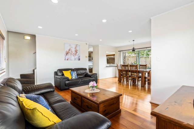 1/12 Kells Place Botany Downs_4