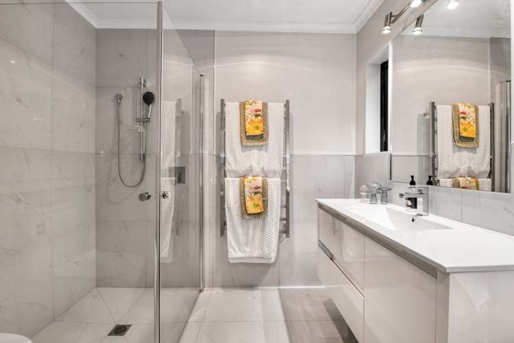 7a Parkwood Crescent Gulf Harbour_21