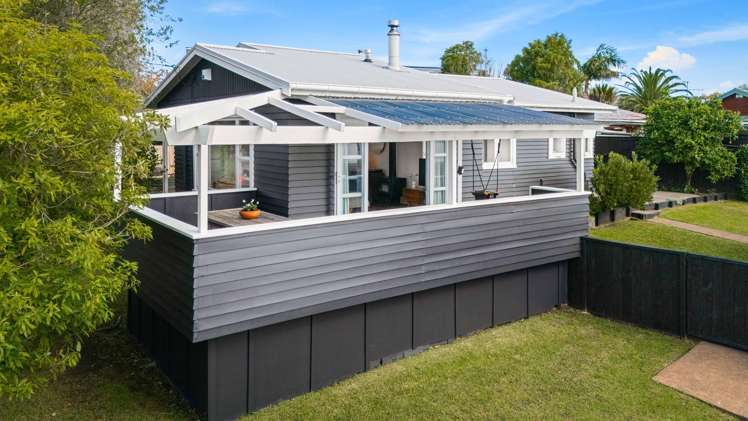 37 Waimumu Road Massey_26