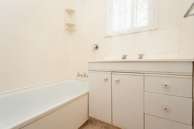 11 Myrtle Grove Putaruru_15