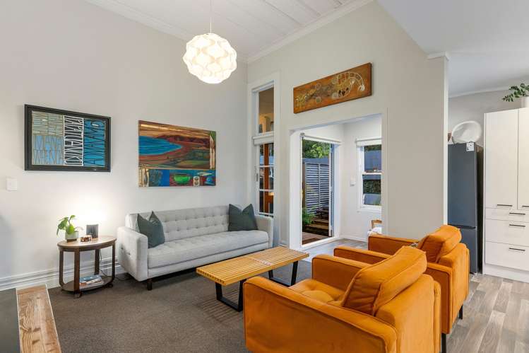 16 Saint Lukes Road Mount Albert_1