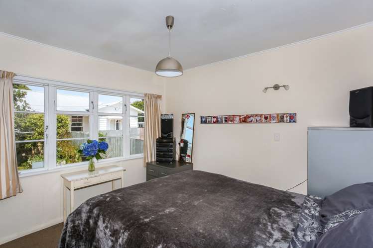 2/101a Clevedon Road Papakura_7