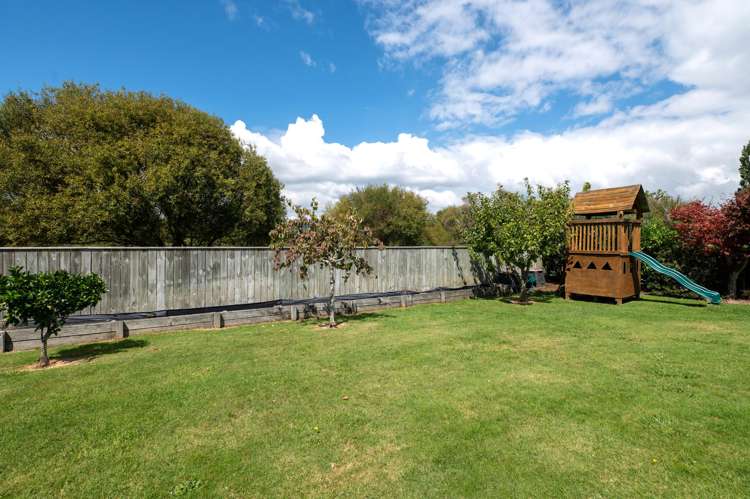 22 Holden Avenue Holdens Bay_17