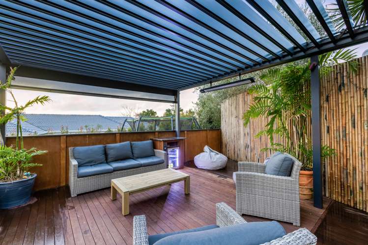 25 Esther Place Red Beach_15