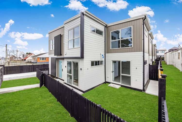 2/233 Great South Road Manurewa_17