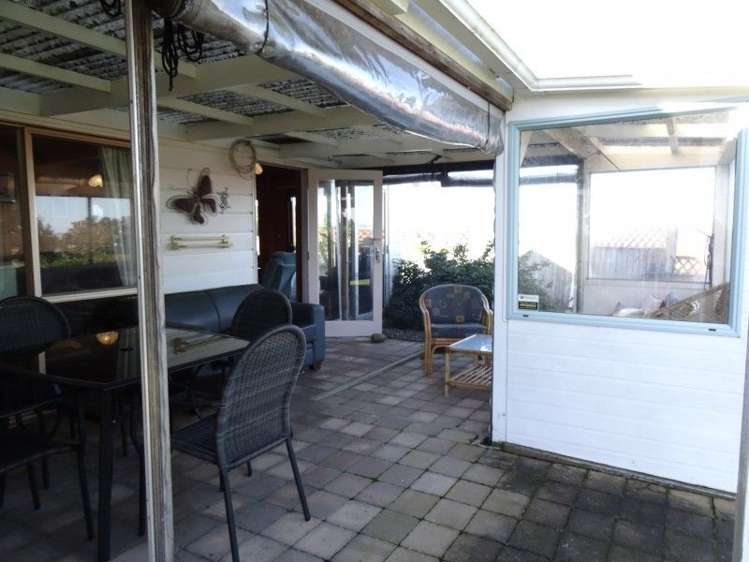 207 Grafton Road Thames_7