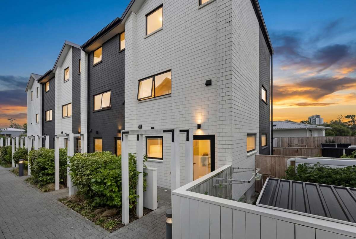 4/14 Wilsher Crescent_0