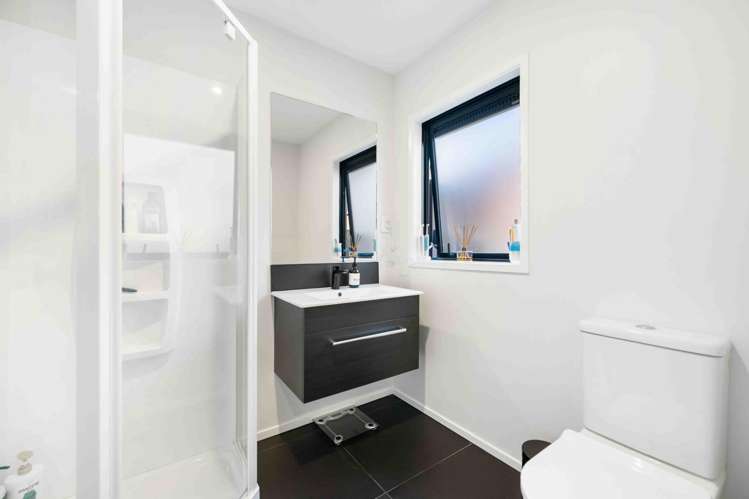 2 Collie Road Jacks Point_17