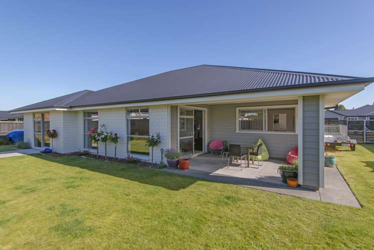 19 Craig Thompson Drive Lincoln_15