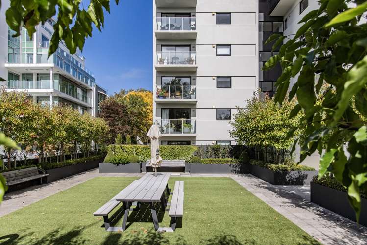 1/18 Carlton Mill Road Merivale_13