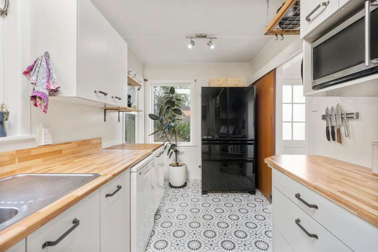 10 Liddel Grove Island Bay_4