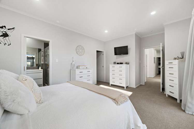 107 Colonial Drive Silverdale_11