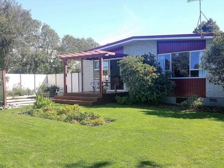 8 Carlson Street Dannevirke_16