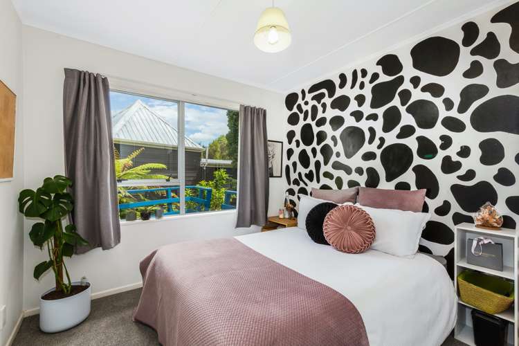 1/9 Lowry Crescent Stokes Valley_6