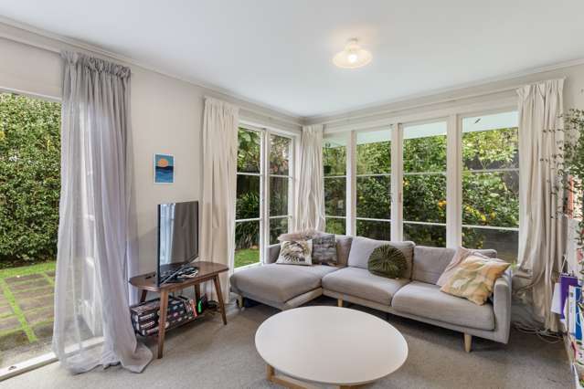 3/2 Wesley Avenue Mount Albert_4