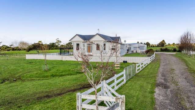 Charming Villa with Lifestyle Appeal