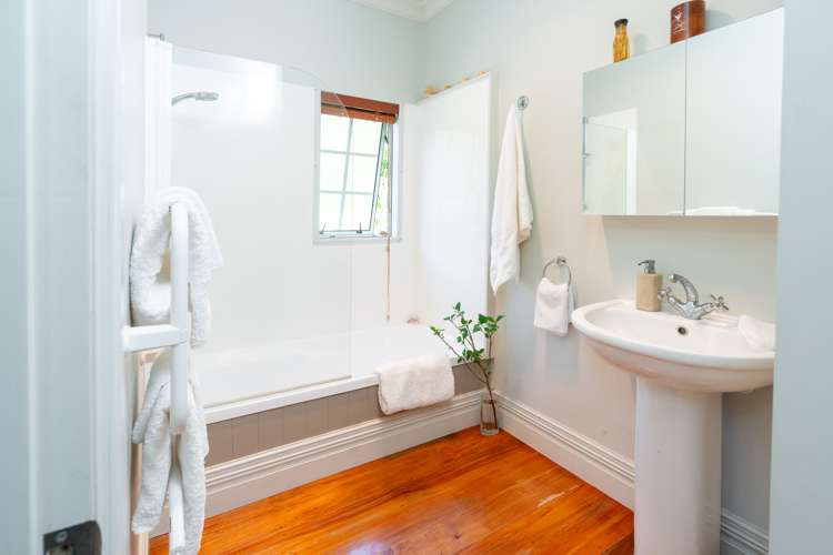 48 Elizabeth Street Waikanae_31