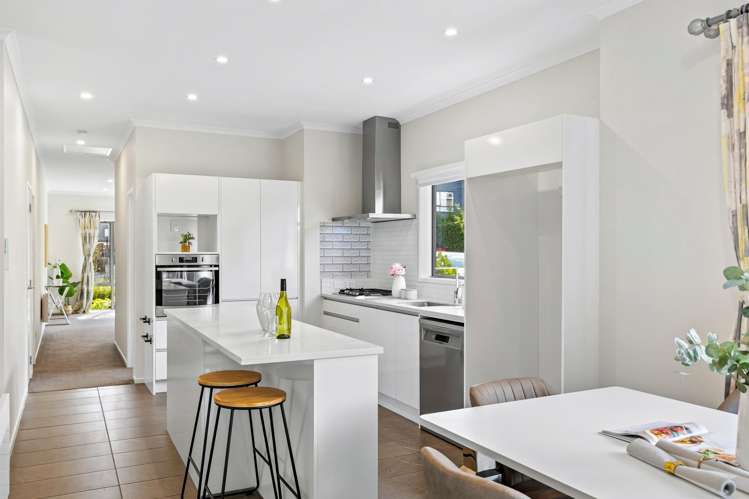 1 Weta Road Hobsonville_6