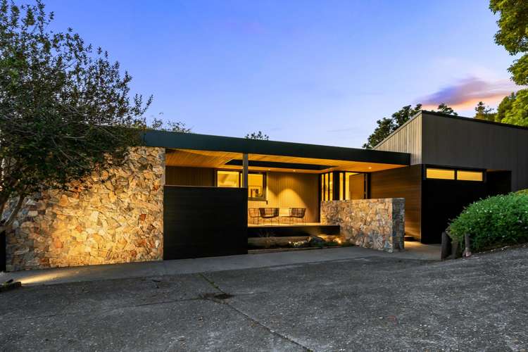 8 Green Road_0