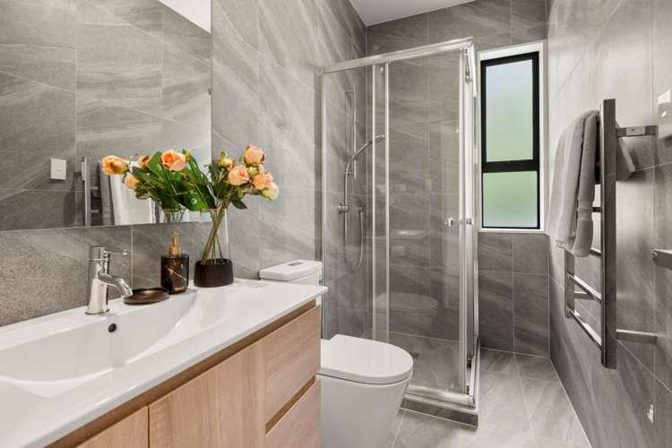 2d Robin Lane Browns Bay_15