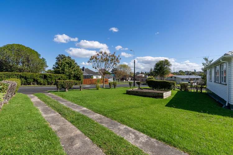 13 Philomel Crescent Bayswater_17