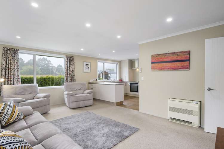 19 Henderson Street Mosgiel_4