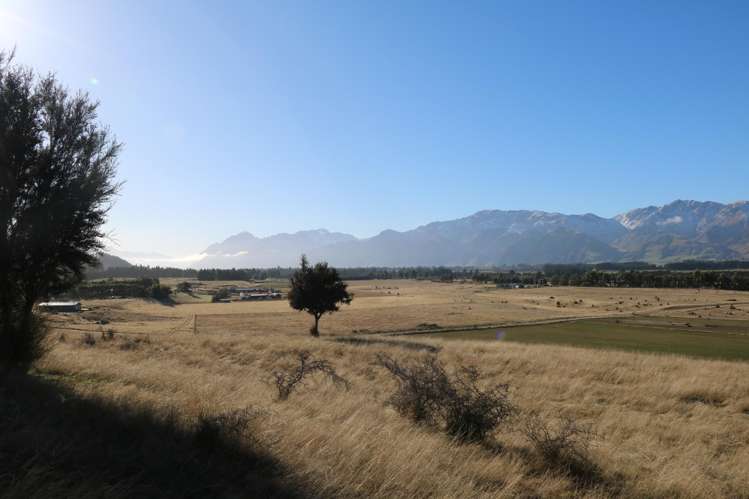 Lake Hawea Albert Town Road Lake Hawea_13