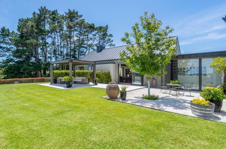 67 Riordan Lane Whitford_14