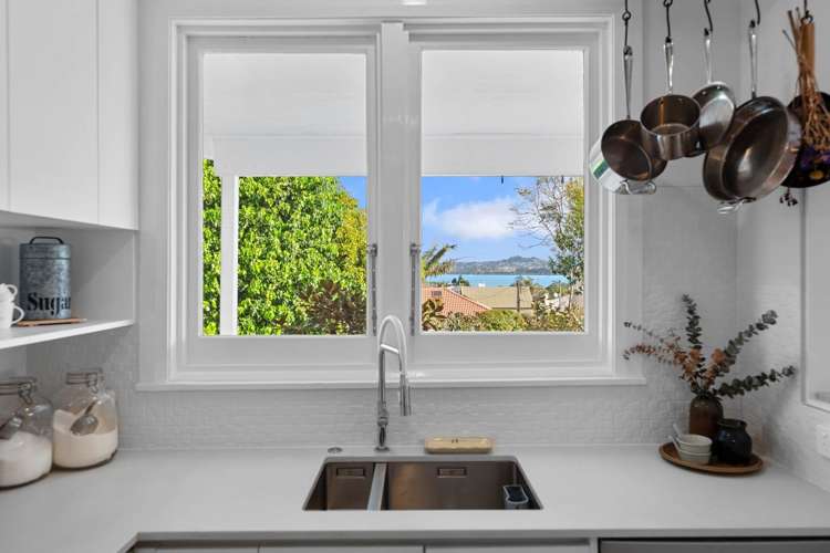 3/15A Kerr Street Devonport_4