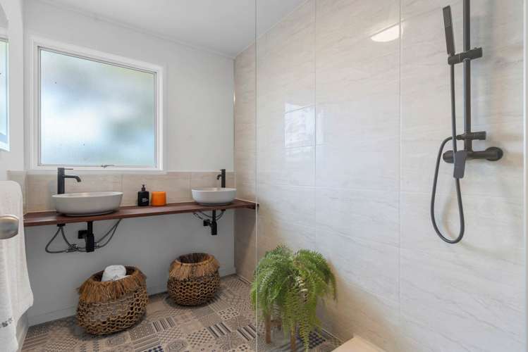 74 Fitzwater Place Henderson_13