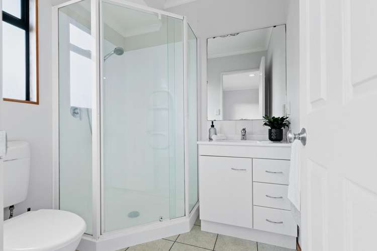 6 Hampstead Way Rototuna North_12
