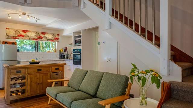 22 Victoria Road North Onetangi_4