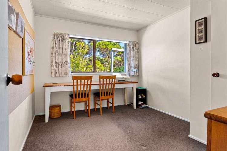 13 Scoresby Street Opua_18