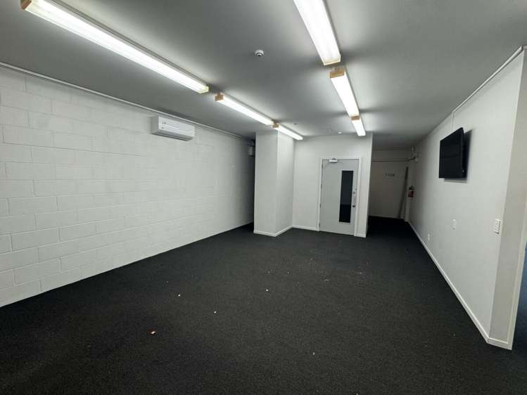 Unit 43, 34 Howell Road Paraparaumu Beach_6