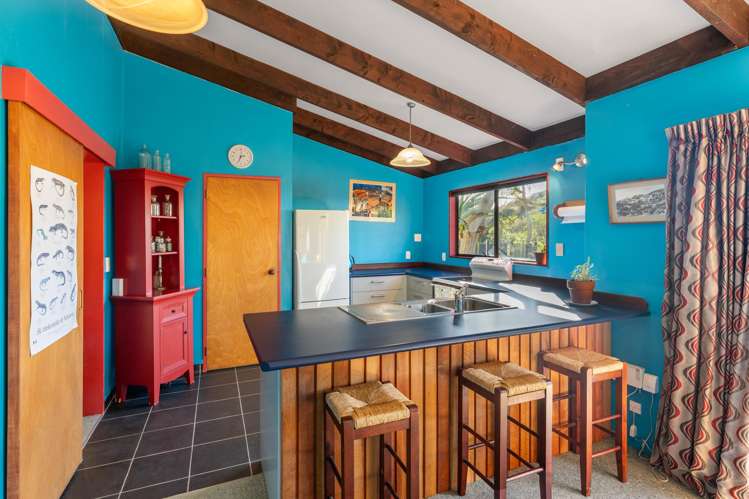 4 Moana Street Otaki Beach_8